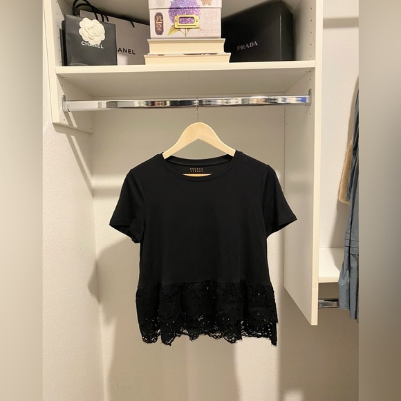 Kate Spade Broome Street Short sleeve Black T-shirt with Lace trim - Picture 3 of 6